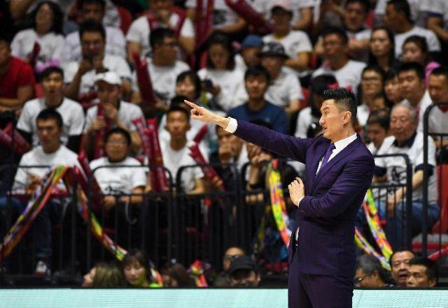 开云官网-阵容不整难不倒卫冕冠军 广东朝着欧洲化方向迈进