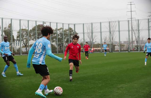 kaiyun-连沪虽好 大连不卖马里奥 申花不租土炮！跟海港成交 B队1-1宁波