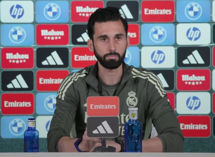 开云官网-阿韦洛亚：相信姆巴佩会出征曼城 我不会被外界赞誉冲昏头脑